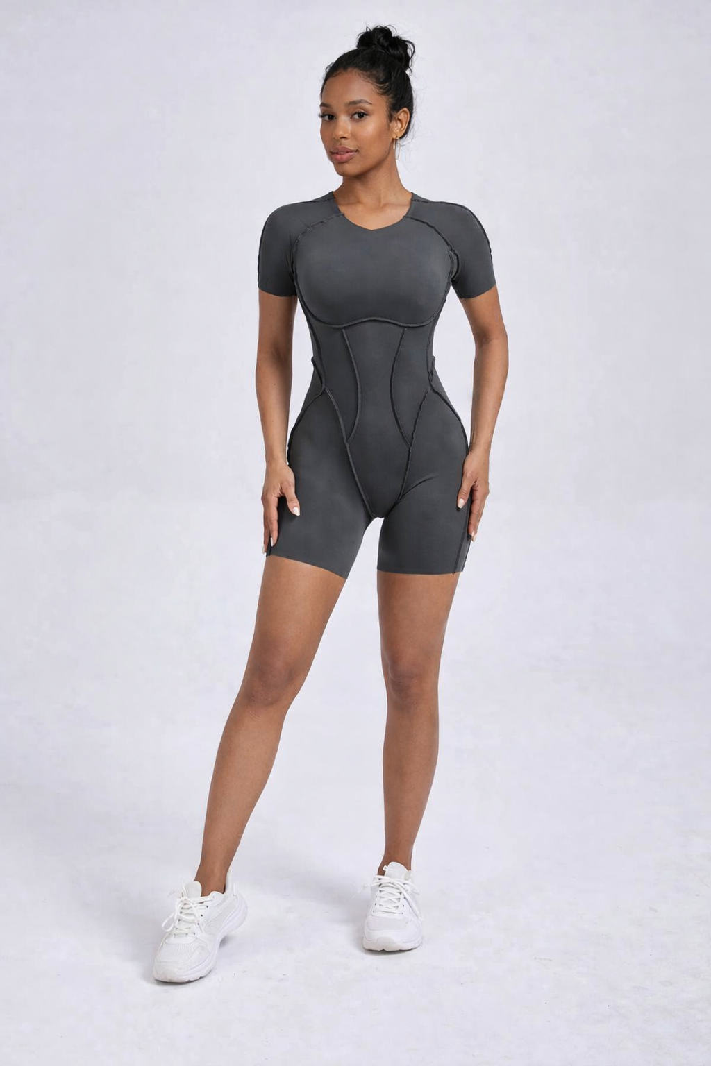 Mono Contour V corto