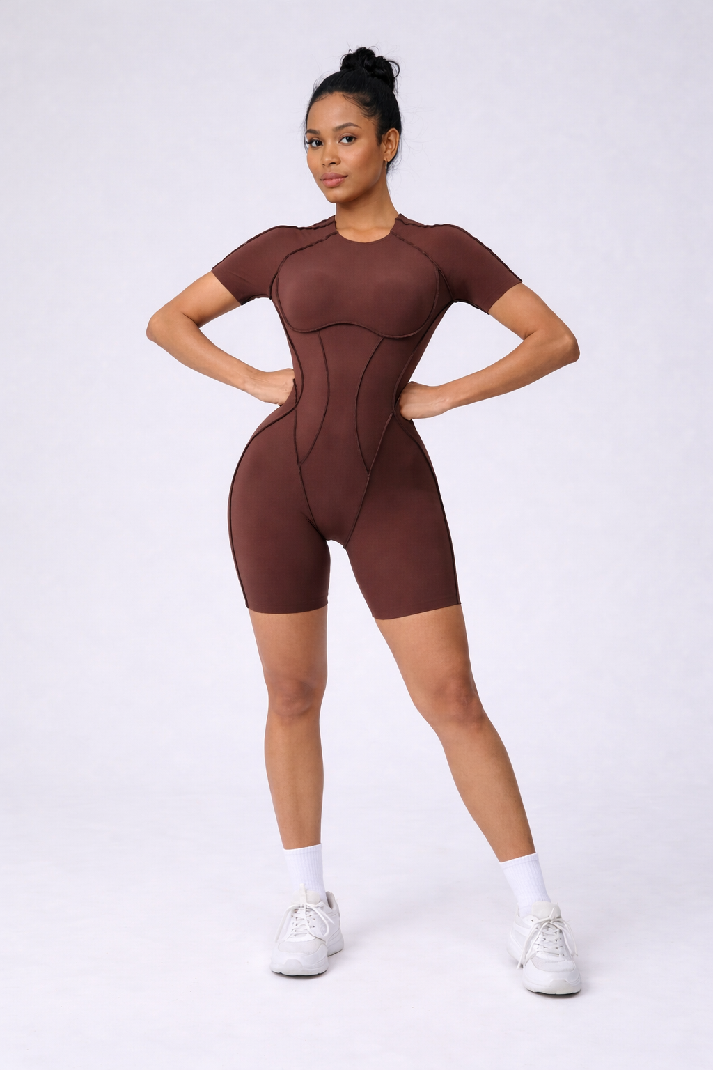 Mono Contour V corto